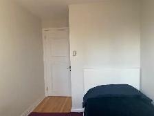 4½ Renovated Apartment NDG – Park View – Near Villa-Maria Metro - Photo 11
