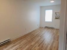 2 Bed 1 Bath Vanier Townhouse for rent Sept 1 - Photo 5