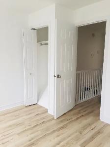 2 Bed 1 Bath Vanier Townhouse for rent Sept 1 - Photo 6