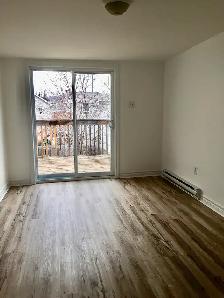 2 Bed 1 Bath Vanier Townhouse for rent Sept 1 - Photo 11
