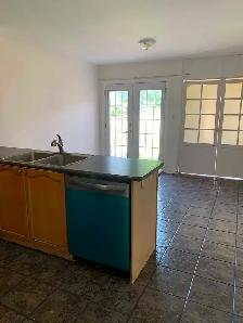 Room For Rent - Photo 5