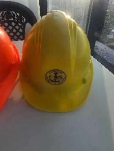 2 X Workhorse McCordick Hard Hats - Photo 2