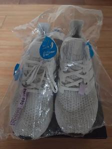 Adidas Ultra Boost Triple White