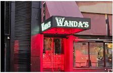Experienced waitress wanted - Photo 9