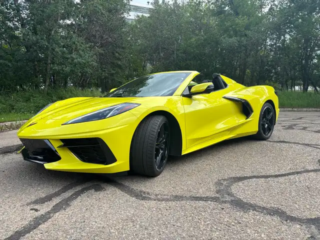 Corvette convertible stingray