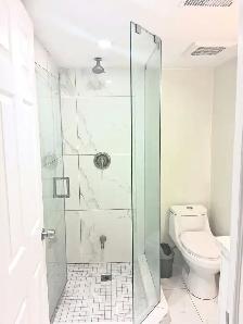 Bright & Spacious 2 Bedroom   Den Basement – Available Immediate - Photo 2