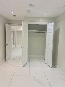 Bright & Spacious 2 Bedroom   Den Basement – Available Immediate - Photo 5