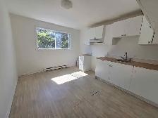 4½ à louer à Brossard |2e étage | Disponible maintenant - Photo 3