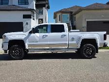 2015 GMC 3500HD Denali