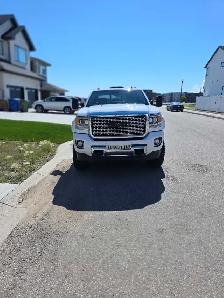 2015 GMC 3500HD Denali - Photo 2