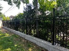 Aluminum Fence - Photo 2