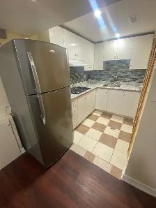 Spacious 2-Bedroom Lower Unit – Students Welcome! - Photo 3