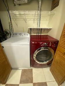 Spacious 2-Bedroom Lower Unit – Students Welcome! - Photo 8