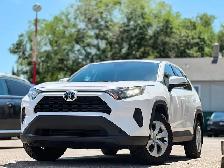 2022 Toyota RAV4 LE - Photo 3