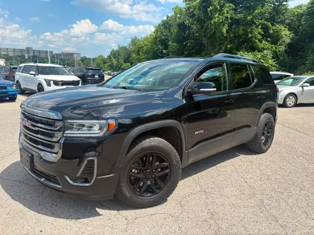 2023 GMC Acadia
