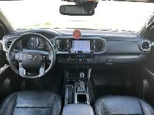 2021 Toyota Tacoma TRD Off-Road / 4WD - Photo 12