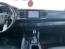 2021 Toyota Tacoma TRD Off-Road / 4WD - Photo 13