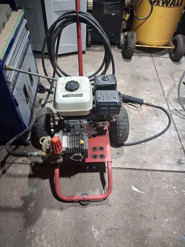 Power Ease power washer honda motor
