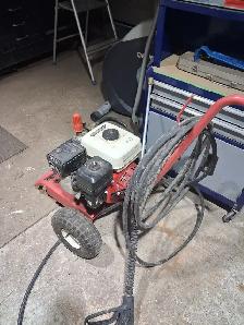 Power Ease power washer honda motor - Photo 2