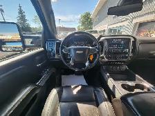 2018 Chevrolet Silverado 1500 4WD Crew Cab 143.5' LTZ w/2LZ - Photo 14
