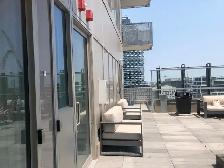 Gorgeous Waterfront Downtown Condo Studio Sept 1st $1820 - Photo 3