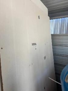 Used 4 x 8 x 5/8 Melamine Particle Board 4x8 sheets - Photo 2