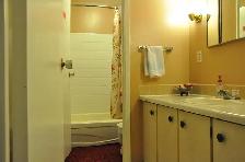 Furnished room at South Keys, easy ride to OU, CU, all incl. - Photo 10