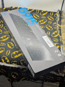 Logitech g915 RGB Keyboard (#19390)