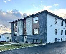 ✨ Grands 5 ½ récents à Acton Vale, disponibles le 1er août ✨ - Photo 7