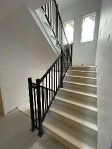 ✨ Grands 5 ½ récents à Acton Vale, disponibles le 1er août ✨ - Photo 9