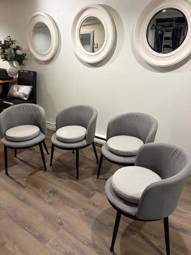 4 dining chairs