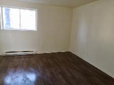 4 and half for rent in Brossard! - Photo 8