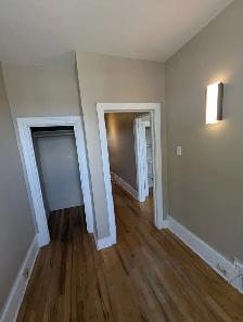 1 Bed   Den in Hintonburg/Wellington Village/Parkdale - Photo 6