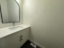 3 bed 2.5 bath Duplex Suite for Rent in Crescentwood - Photo 8