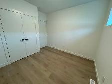 3 bed 2.5 bath Duplex Suite for Rent in Crescentwood - Photo 18