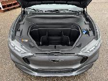 2021 Ford Mustang Mach-E Premium Extended Range - Photo 17