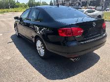 2012 Volkswagen Jetta Sedan Highline no accidents 115000km - Photo 6
