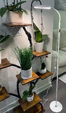 LED Plant Grow Light with Stand - Photo 4