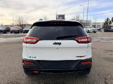 2018 Jeep Cherokee Trailhawk - Photo 11
