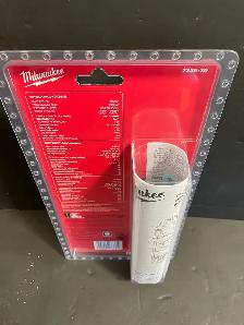 Milwaukee 600A Clamp Meter - Photo 2