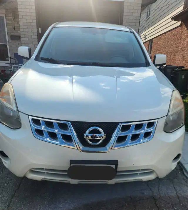 2012 Nissan Rogue 140000km