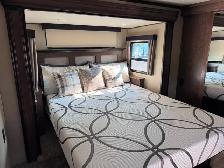 2019 GRAND DESIGN SOLITUDE 344GK - LOADED WITH OPTIONS - Photo 16