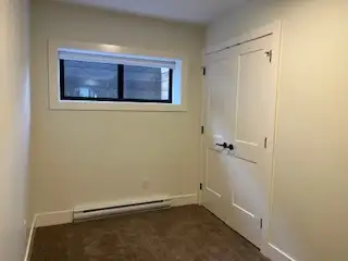 Cranbrook Two Bedroom Suite For Rent in Shadow Mtn
