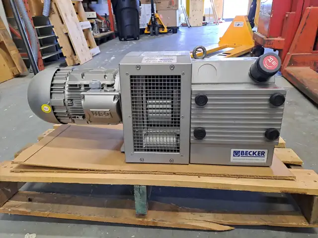 Vacuum pump
