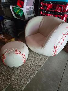 FREE KIDS BASEBALL CHAIR AND FOOT STOOL - Photo 3
