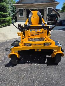 cub cadet zero turn - Photo 2