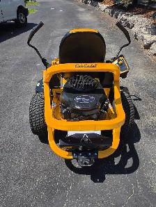 cub cadet zero turn - Photo 5