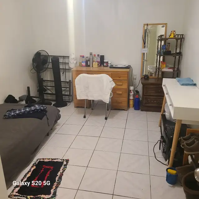 Daily room for rent