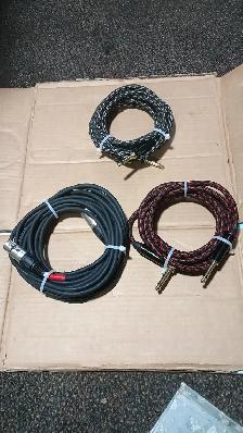 Microphone and guitar /amp cable bundle