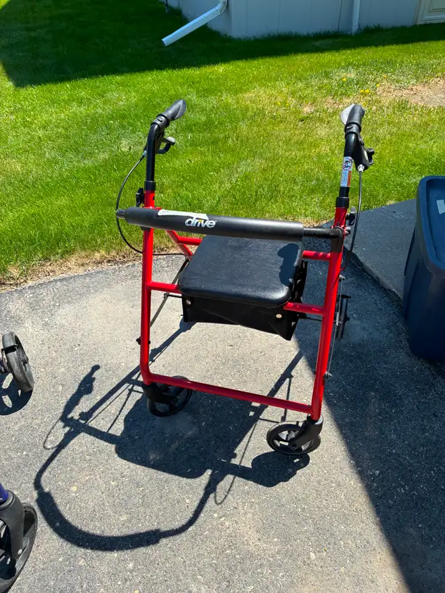 Light weight walker